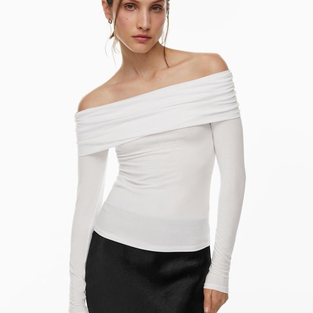 Aritzia Babaton Streamline Top off the shoulder white